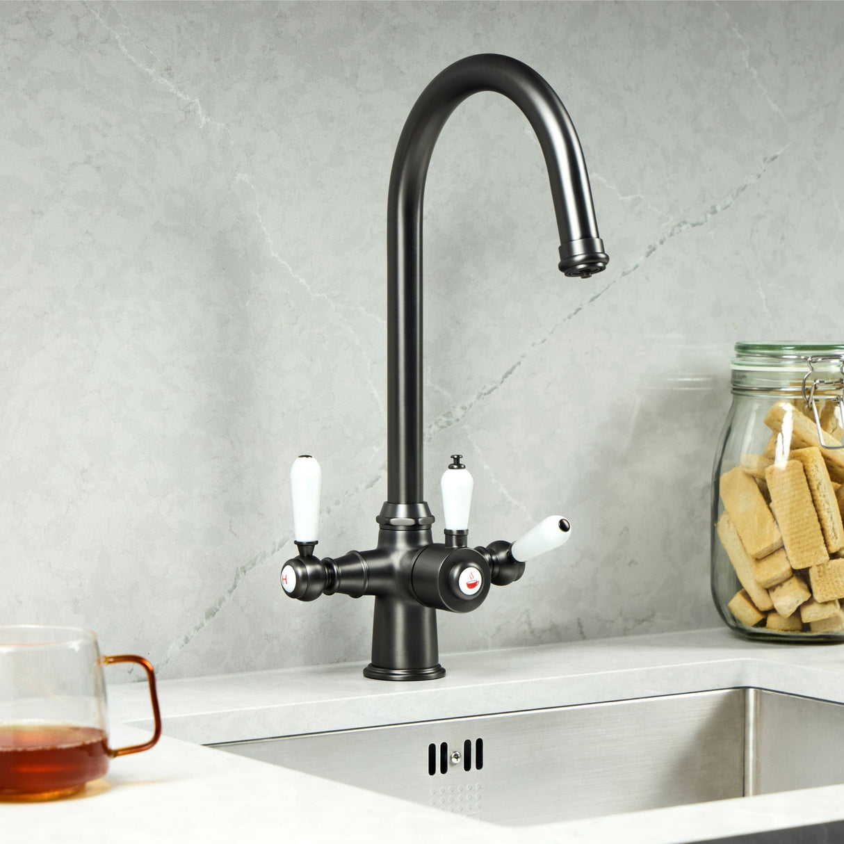 Verossi | Vandisso | Traditional Cruciform Style 3 in 1 Instant Boiling Tap | White Ceramic Levers | Gun Metal Finish