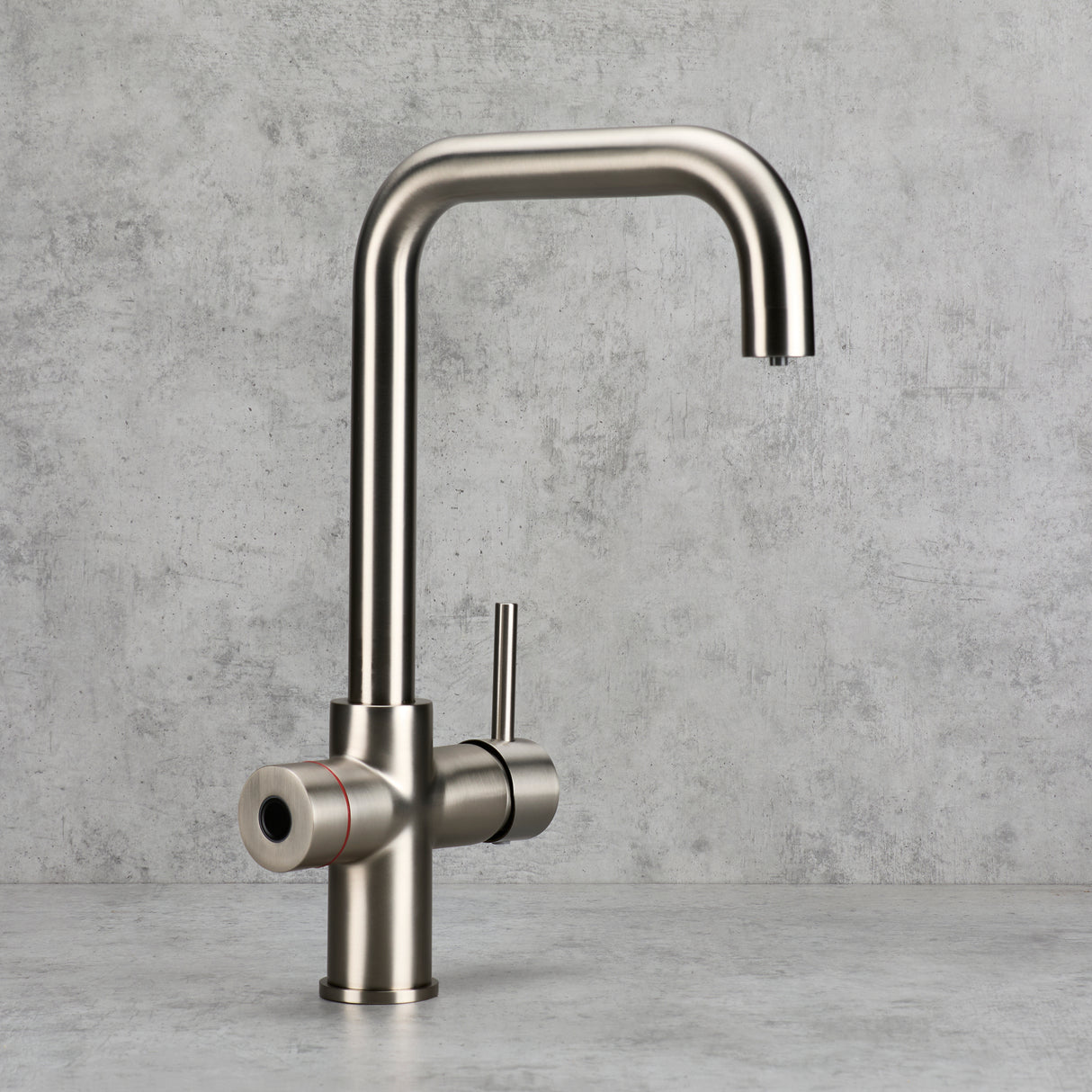 Verossi | Valyrian | Finger Print Control 4 in 1 Instant Boiling & Filtered Cold Water Tap | Brushed Steel Finish