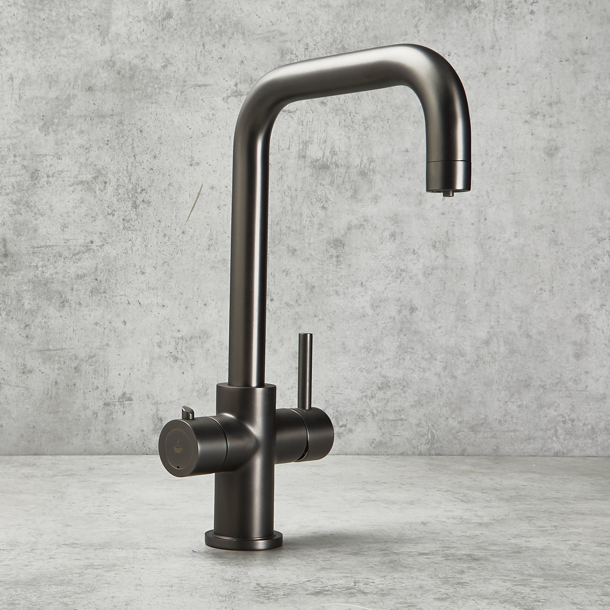 Verossi | Verani | 4 in 1 Instant Boiling & Filtered Cold Water Tap | Gun Metal Finish