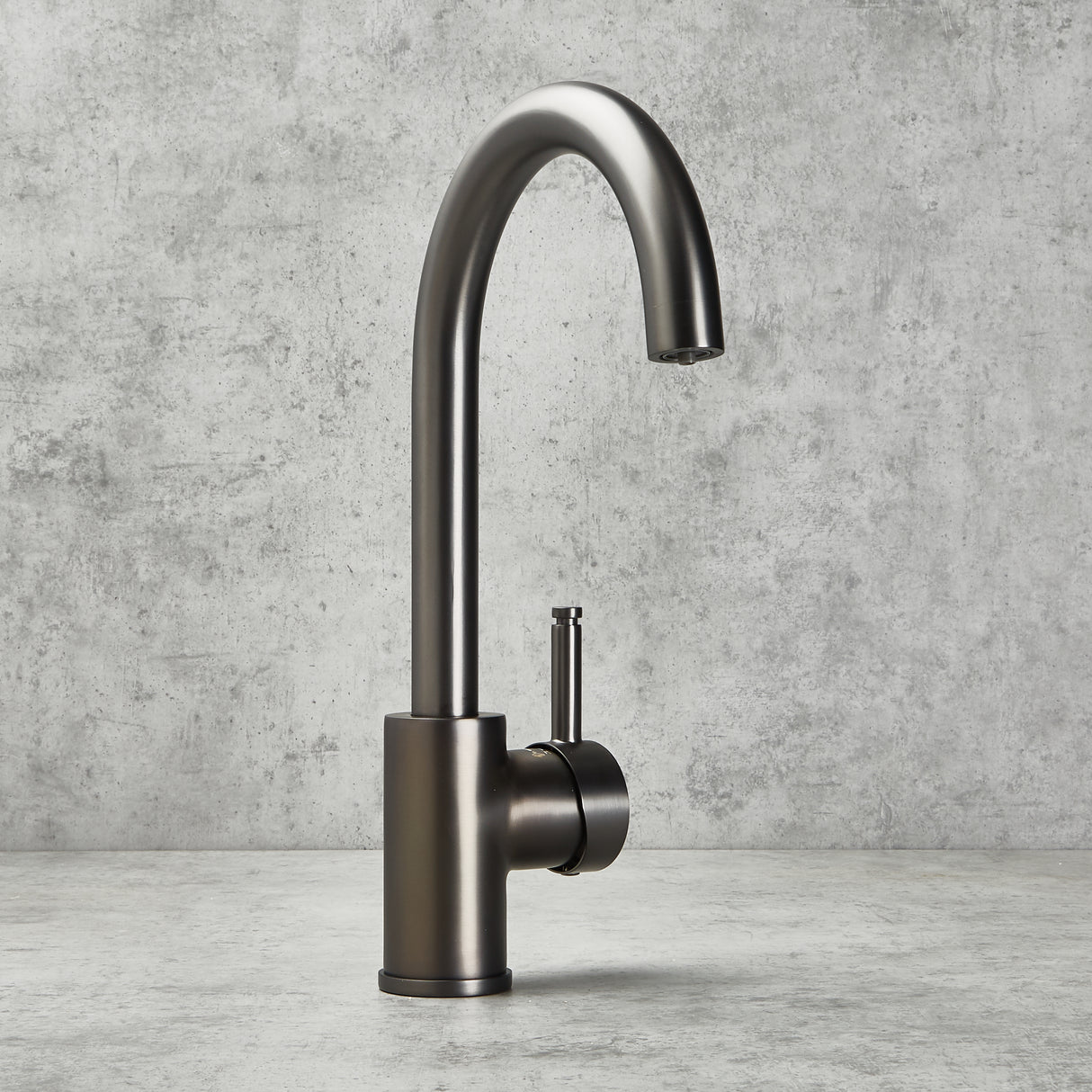 Verossi | Velante | Single Lever 3 in 1 Instant Boiling Tap | Gun Metal Finish