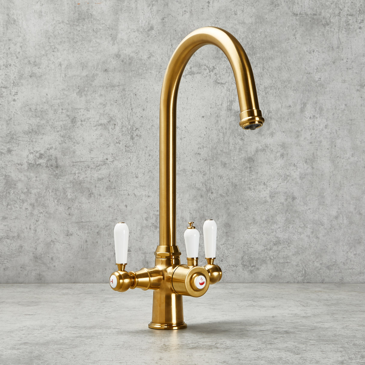 Verossi | Vandisso | Traditional Cruciform Style 3 in 1 Instant Boiling Tap | White Ceramic Levers | Brushed Gold Finish