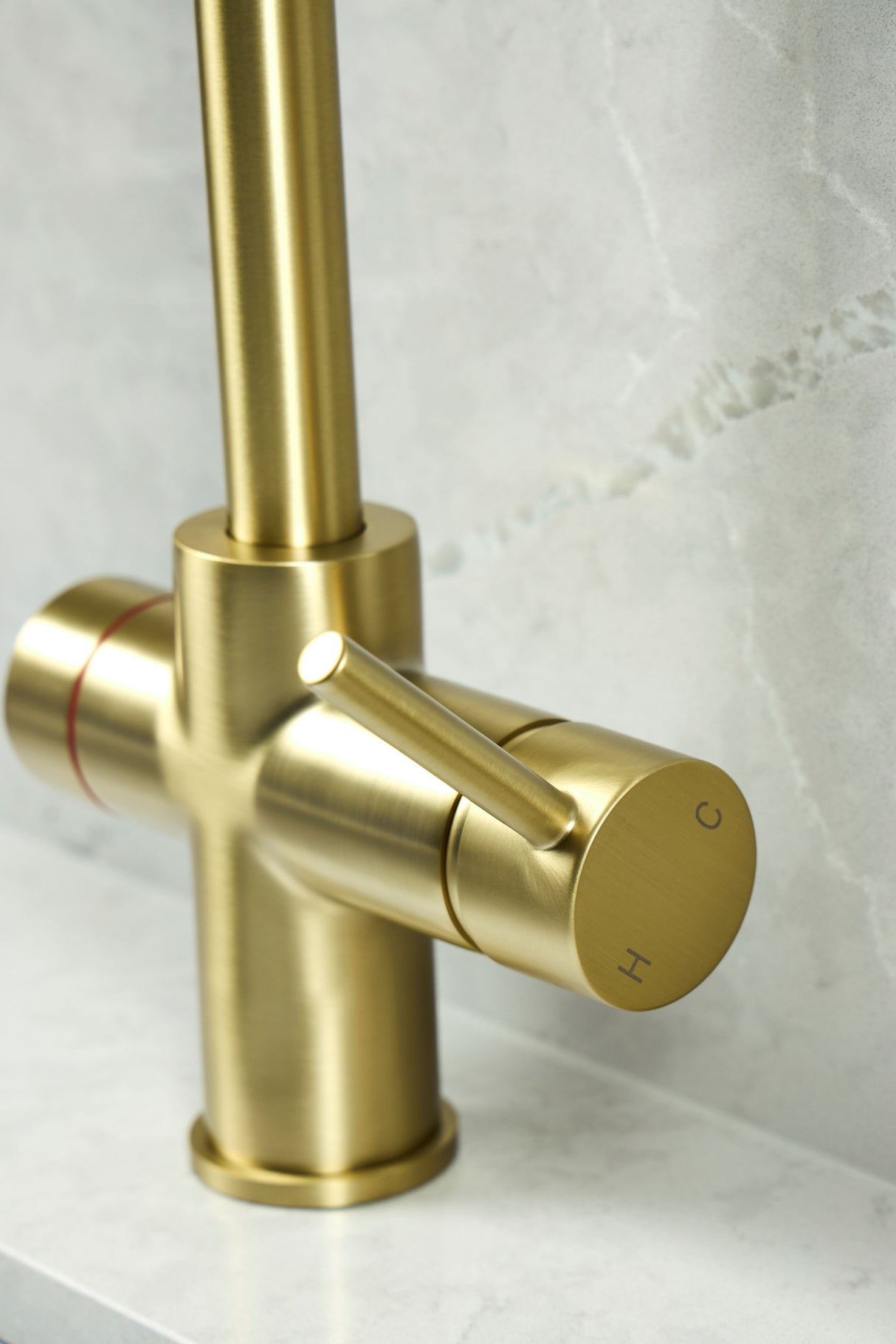Verossi | Valeria | Finger Print Control - 3 in 1 Instant Boiling Tap | Brushed Brass Finish