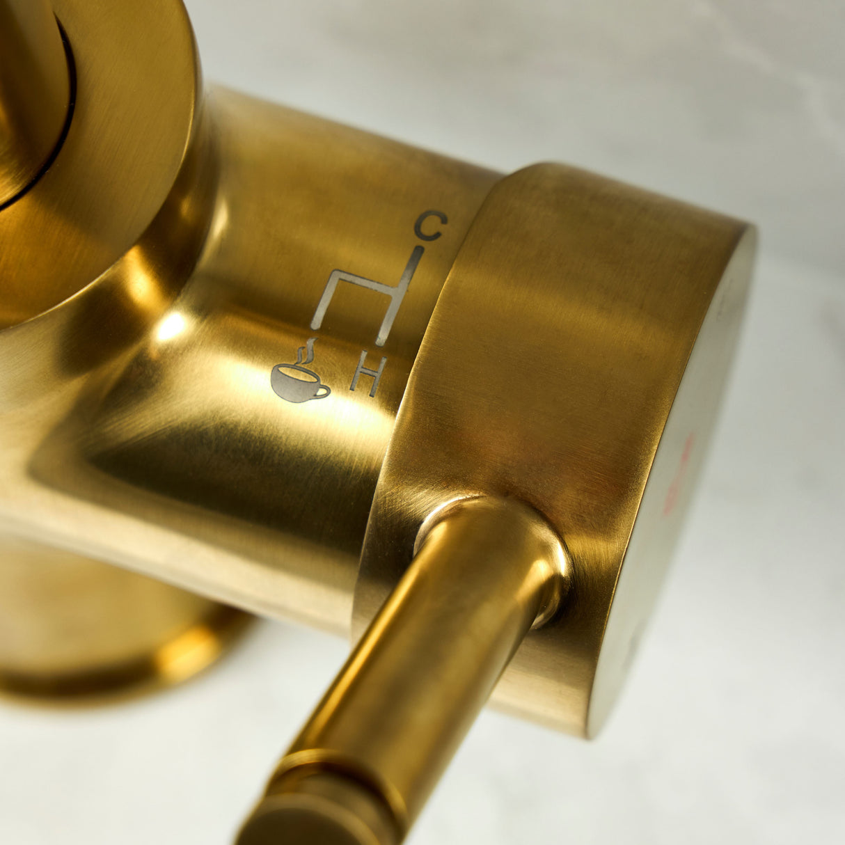 Verossi | Velante | Single Lever 3 in 1 Instant Boiling Tap | Brushed Gold Finish