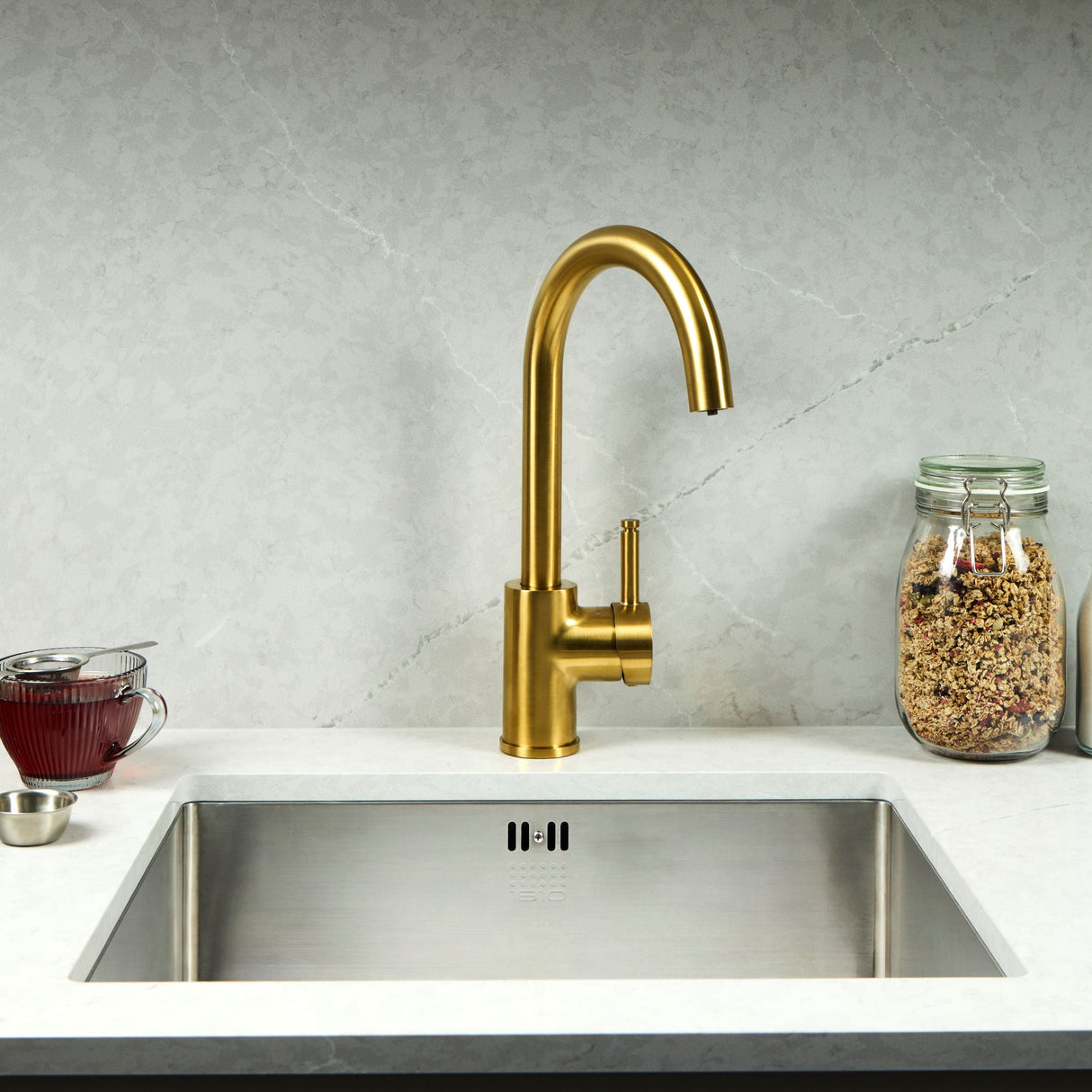 Verossi | Velante | Single Lever 3 in 1 Instant Boiling Tap | Brushed Gold Finish