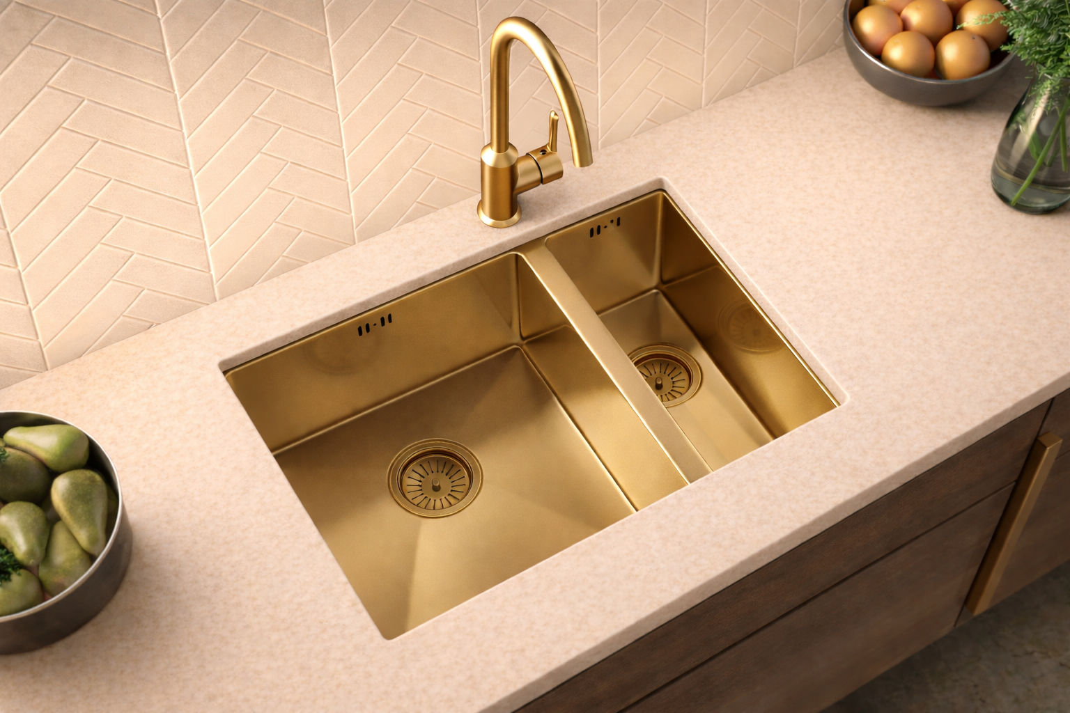 Verossi | Vrimo | 1.5 Bowl Stainless Steel Kitchen Sink | Inset or Undermounted | Gold Strainer Wastes Supplied | 670 x 440mm | Gold Finish