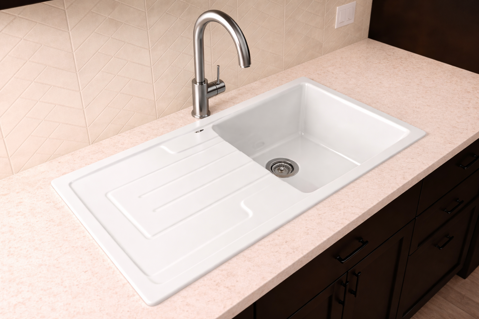 Verossi | Fireclay | 1.0 Bowl Kitchen Sink | Inset with drainer | Chrome Strainer Waste Supplied | 1000 x 500 mm | White Ceramic