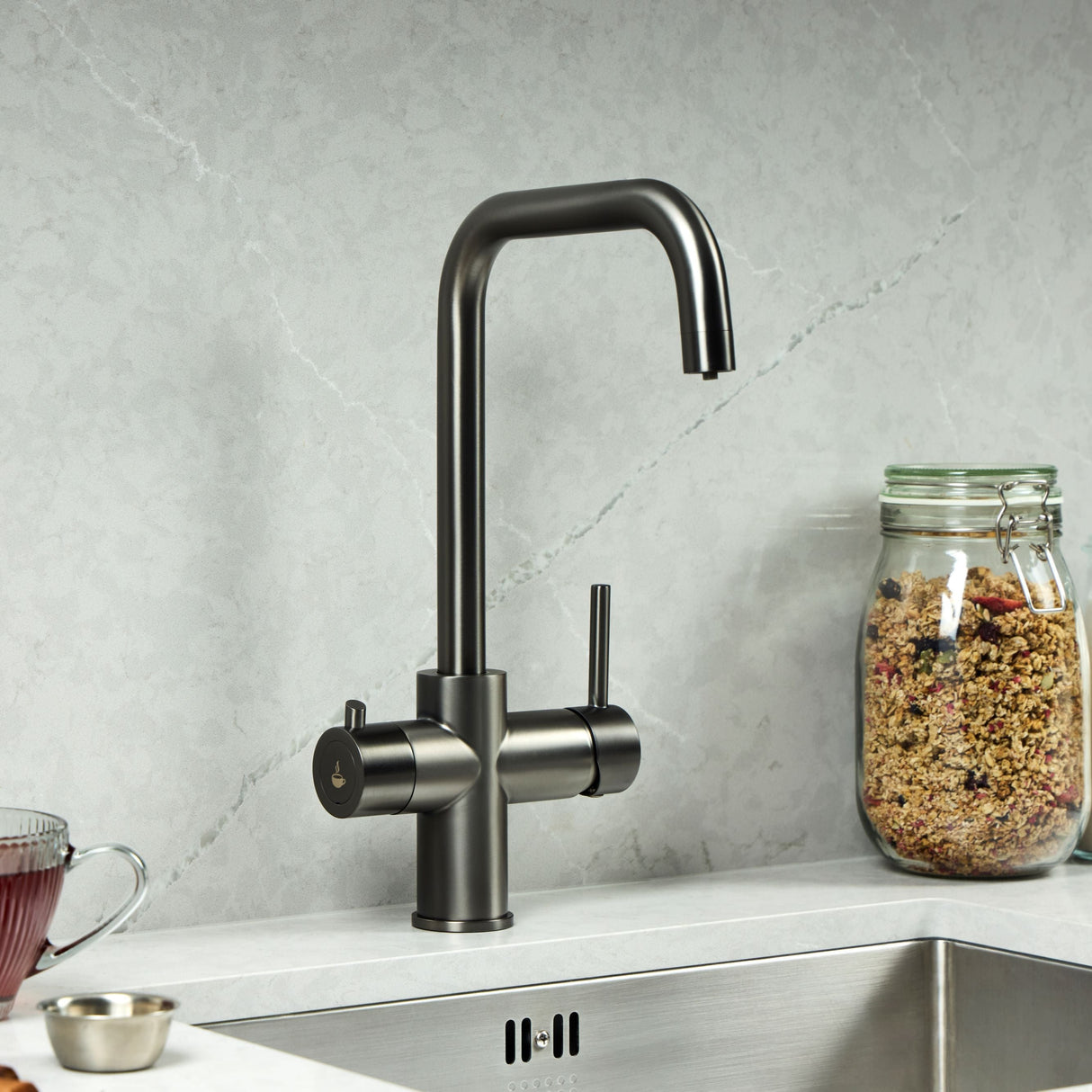 Verossi | Vamore | 3 in 1 Instant Boiling Tap | Gun Metal Finish