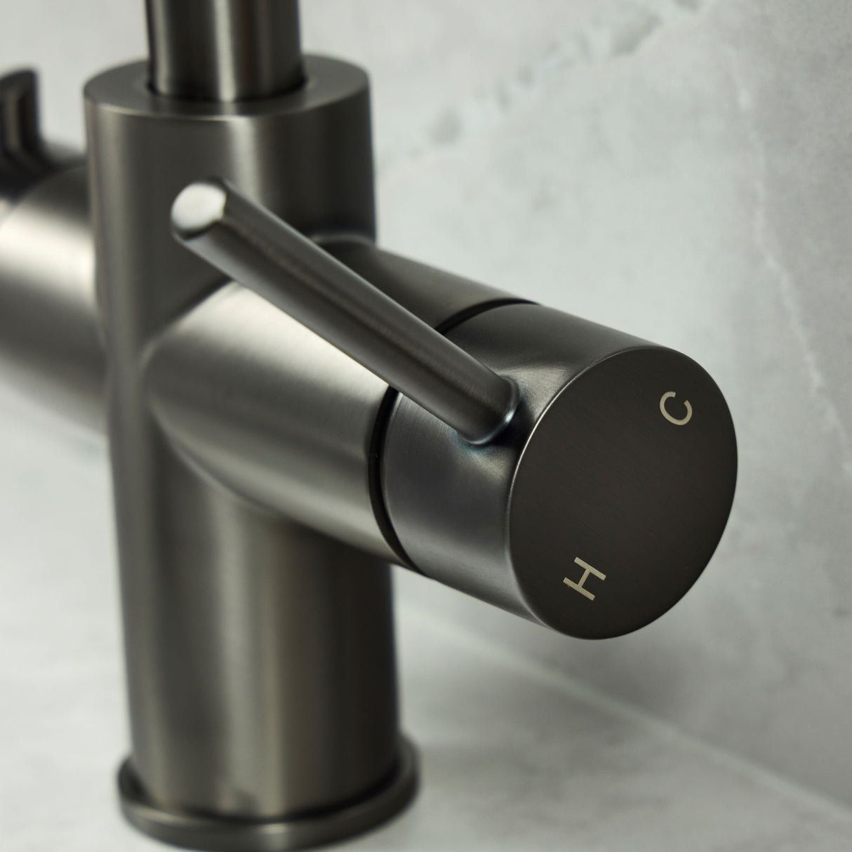 Verossi | Vamore | 3 in 1 Instant Boiling Tap | Gun Metal Finish