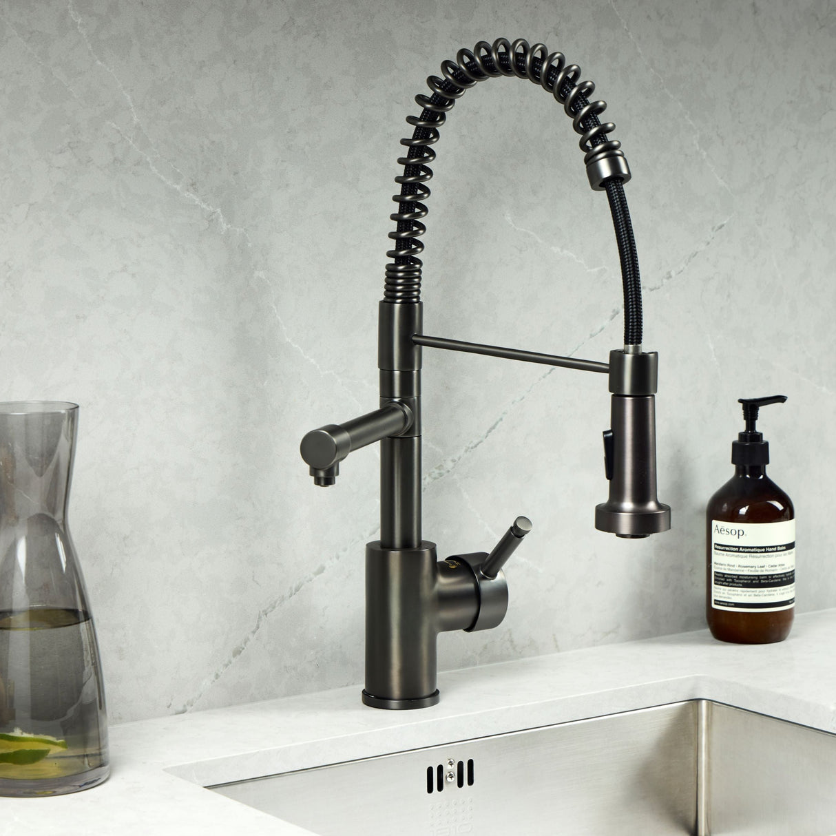 Verossi  | Flex | Multiuse Style 3 in 1 Instant Boiling Tap with Flexi Spray  | Gun Metal Finish