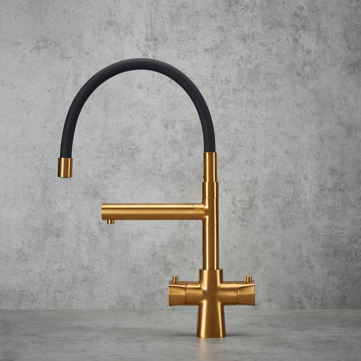 Verossi | Vaculoa | Flexi 3 in 1 Instant Boiling Tap | Brushed Gold Finish