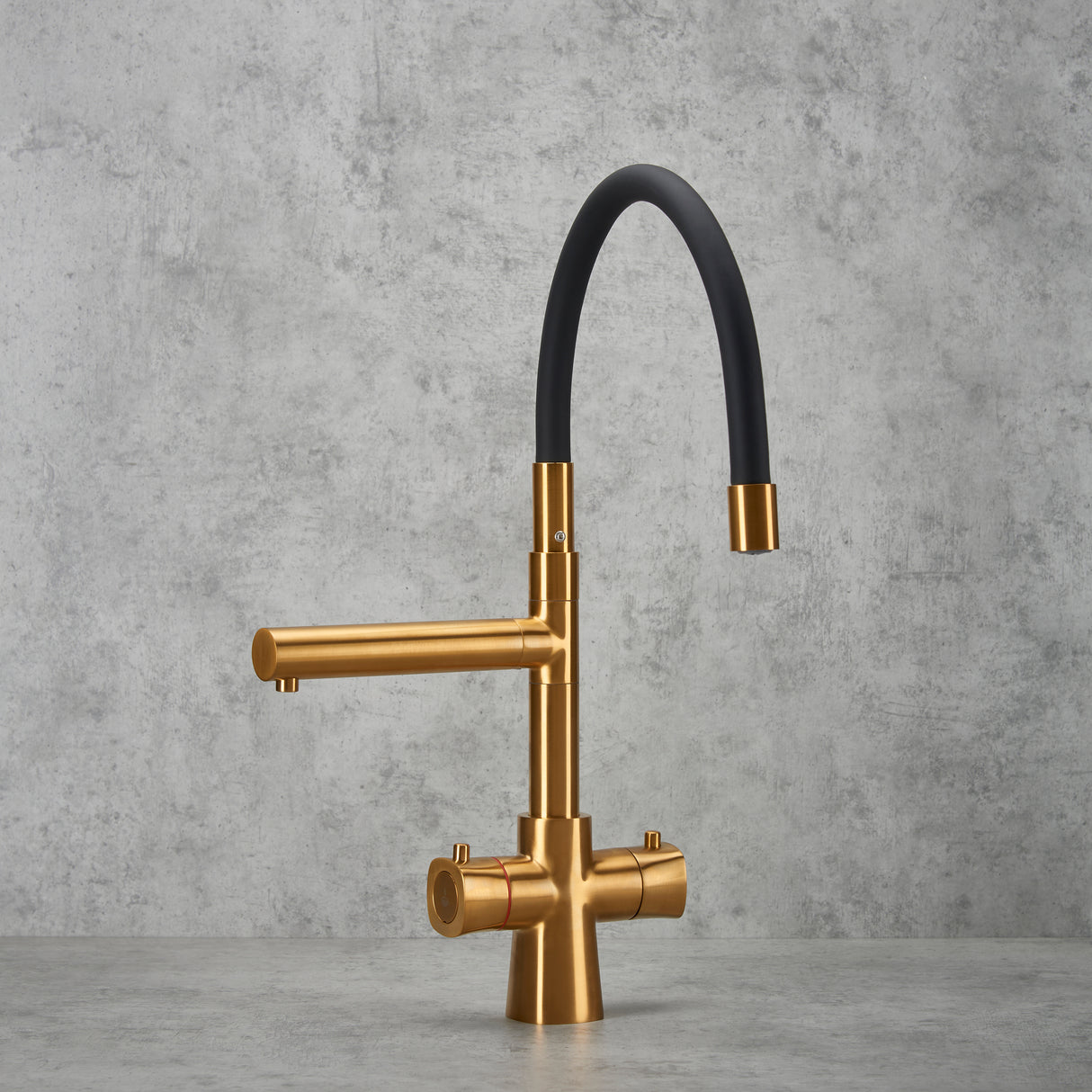 Verossi | Vaculoa | Flexi 3 in 1 Instant Boiling Tap | Brushed Gold Finish