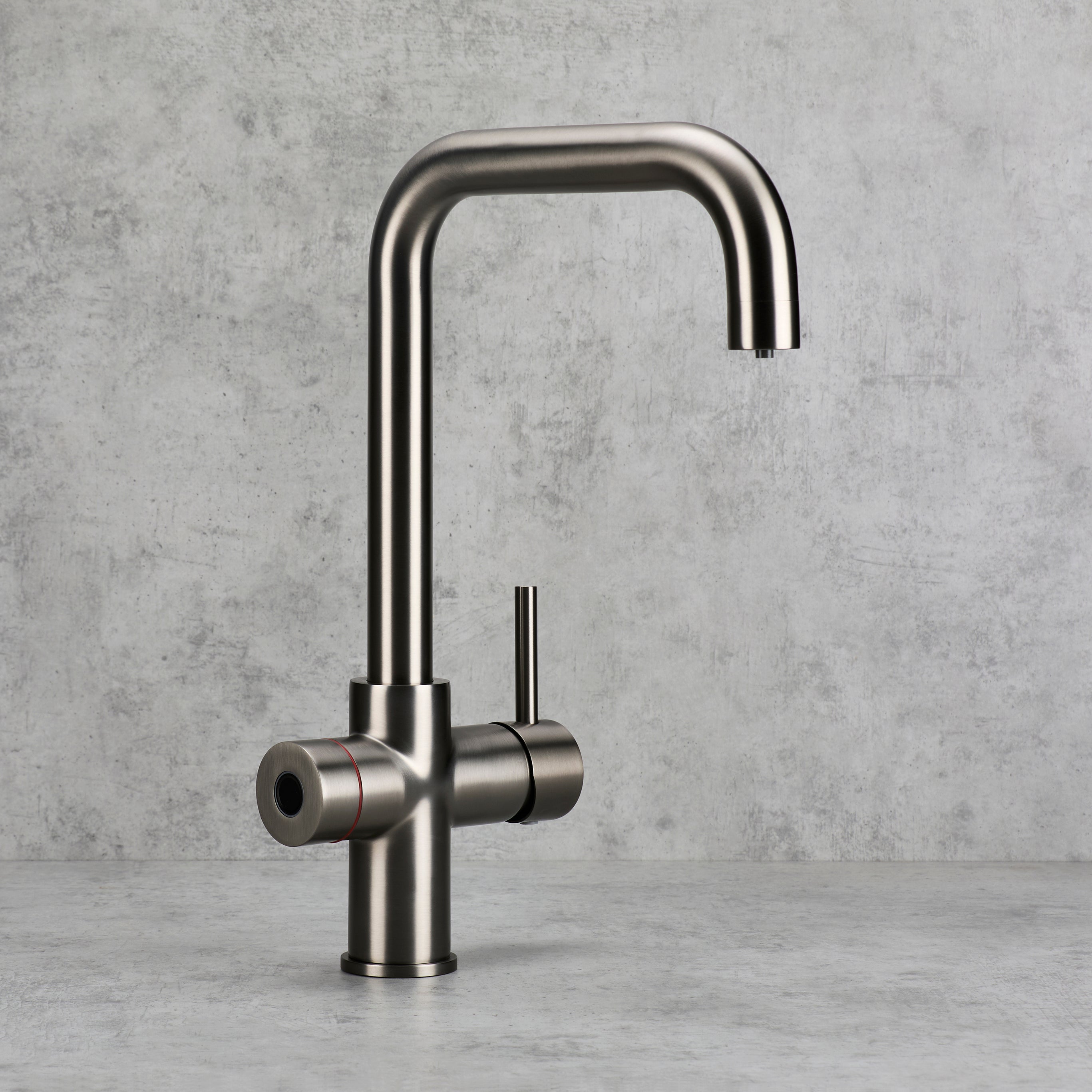 Verossi  | Valyrian | Finger Print Control 4 in 1 Instant Boiling & Filtered Cold Water Tap | Gunmetal Finish