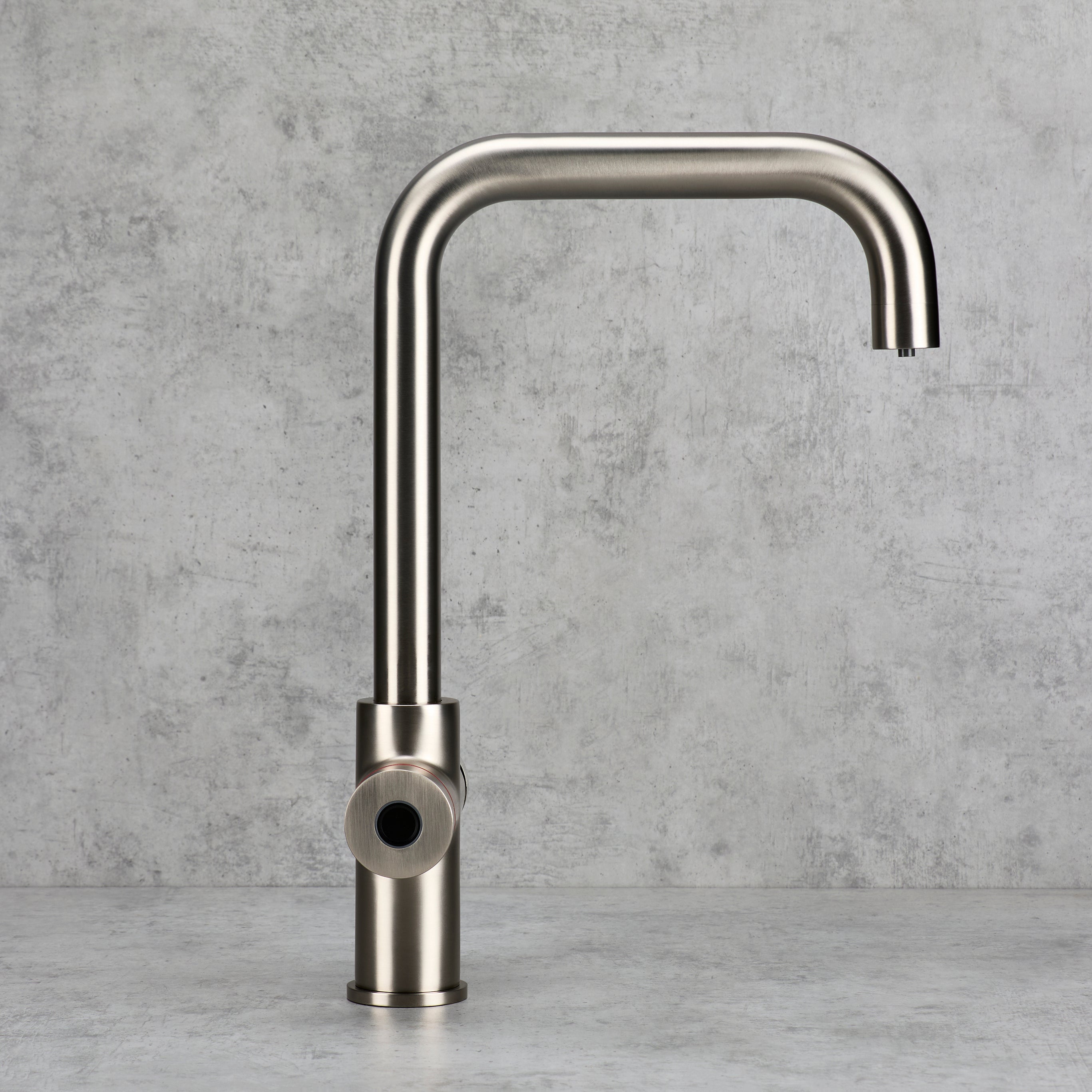 Verossi  | Valyrian | Finger Print Control 4 in 1 Instant Boiling & Filtered Cold Water Tap | Brushed Steel Finish