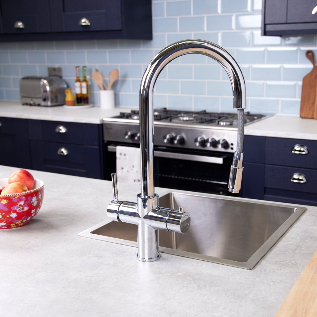 Verossi | Vento | 3 in 1 Instant Boiling | Swan Pull Out Spout | Chrome