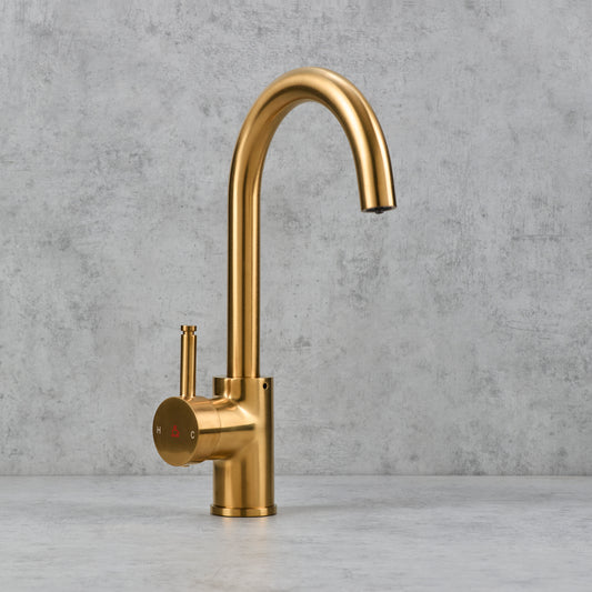 Brushed Gold | 3-in-1 Instant Boiling Water Tap System