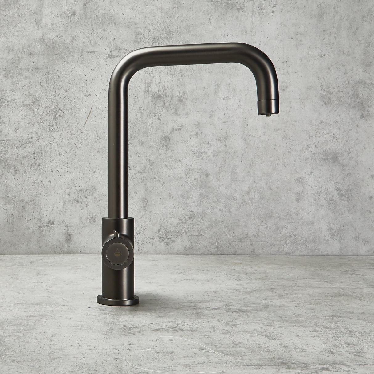 Verossi  | Verani | 4 in 1 Instant Boiling & Filtered Cold Water Tap | Gun Metal Finish