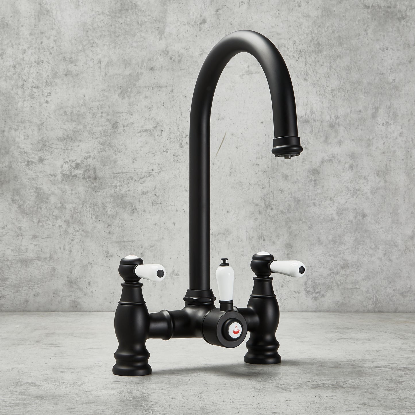 Matt Black | 3-in-1 Traditional Instant Boiling Water Tap System