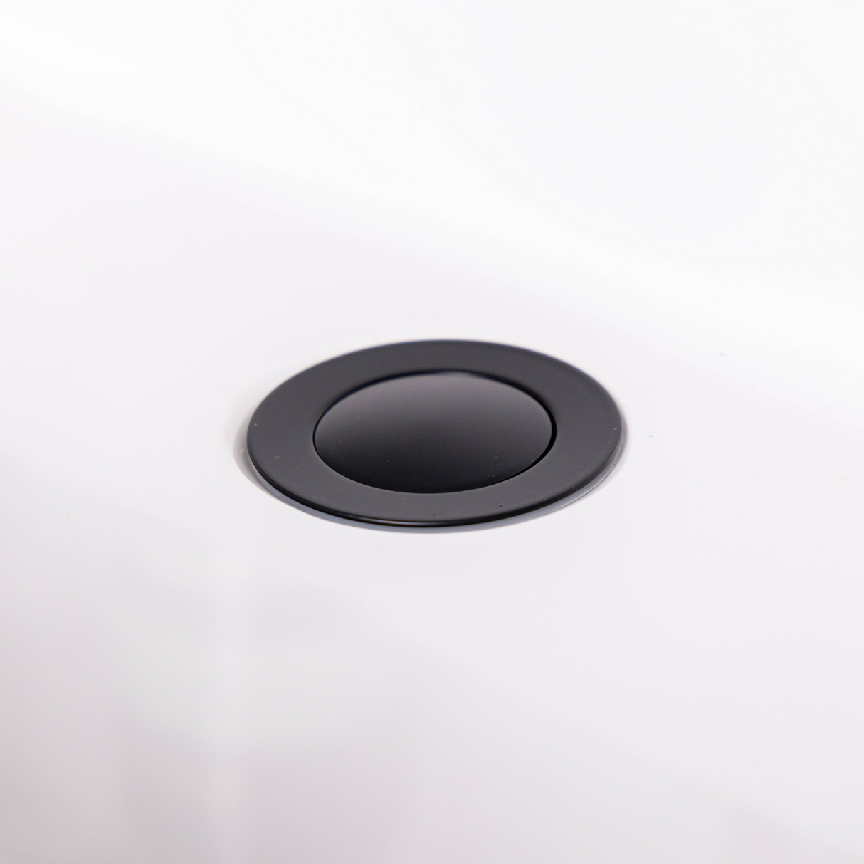 Push Button Click-Clack Basin Waste - Slotted - G1 1/4" - Matt Black