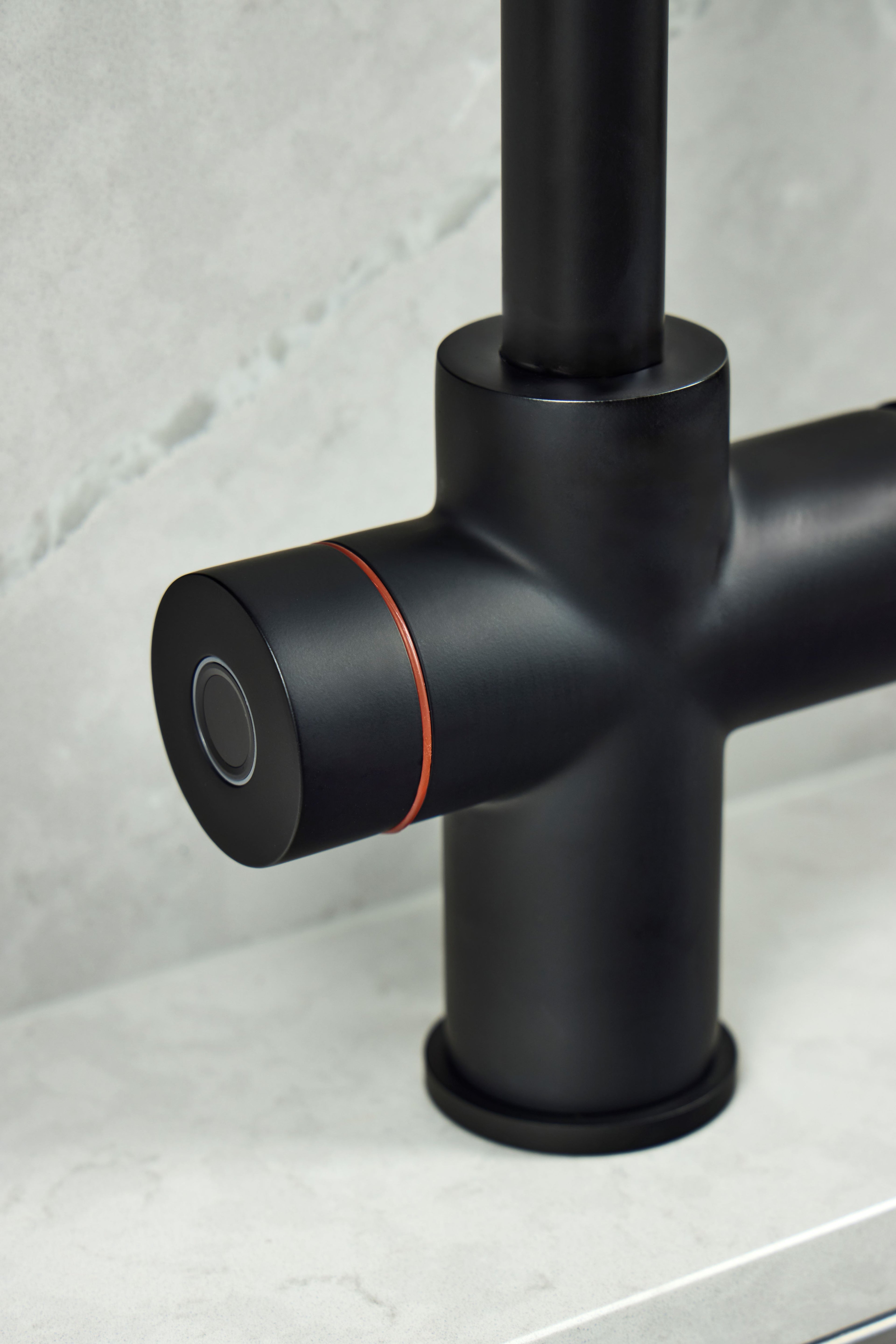 Verossi  | Valyrian | Finger Print Control 4 in 1 Instant Boiling & Filtered Cold Water Tap | Matt Black Finish