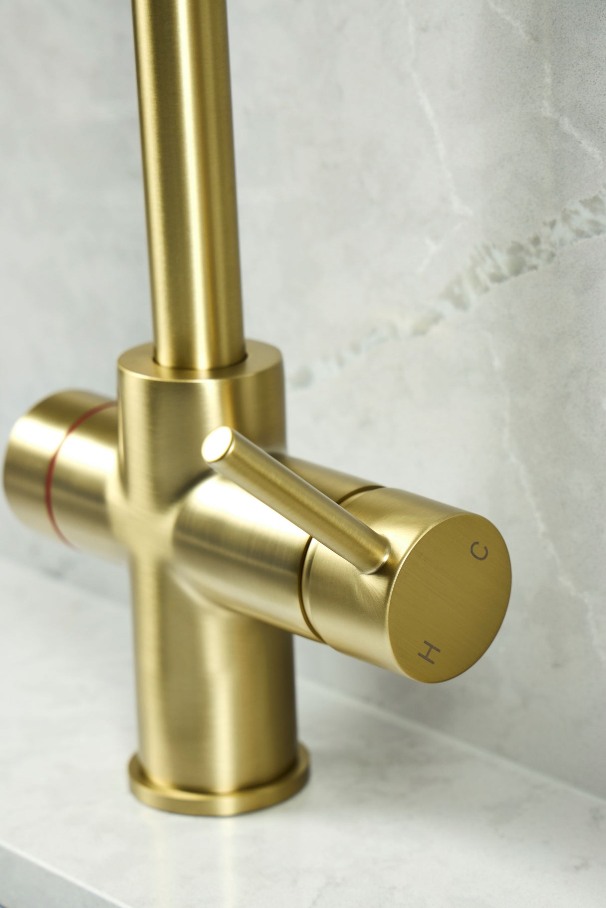 Verossi  | Valeria | Biometric 3 in 1 Instant Boiling Tap | Brushed Brass Finish