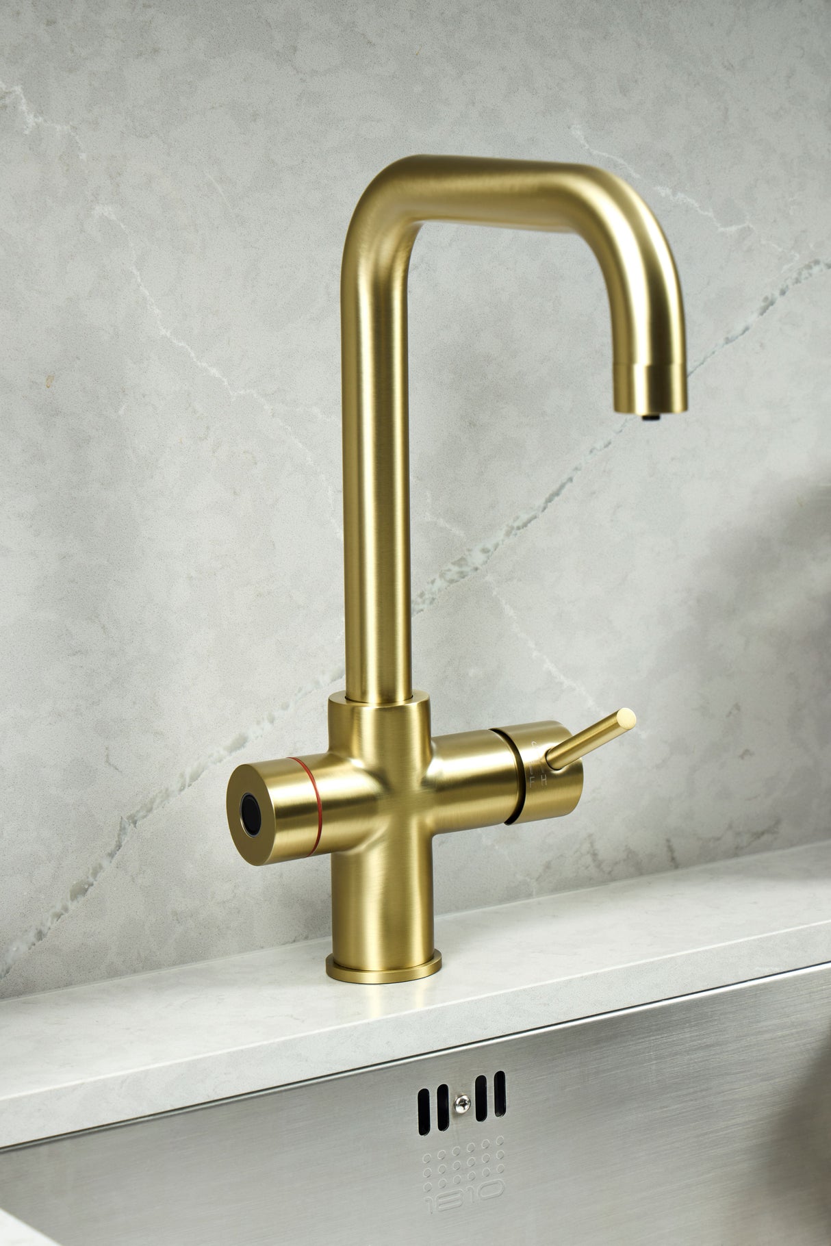 Verossi  | Valyrian | Biometric 4 in 1 Instant Boiling & Filtered Cold Water Tap | Brushed Brass Finish