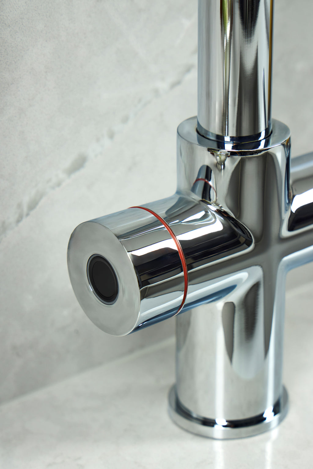 Verossi  | Valyrian | Finger Print Control 4 in 1 Instant Boiling & Filtered Cold Water Tap | Polished Chrome Finish