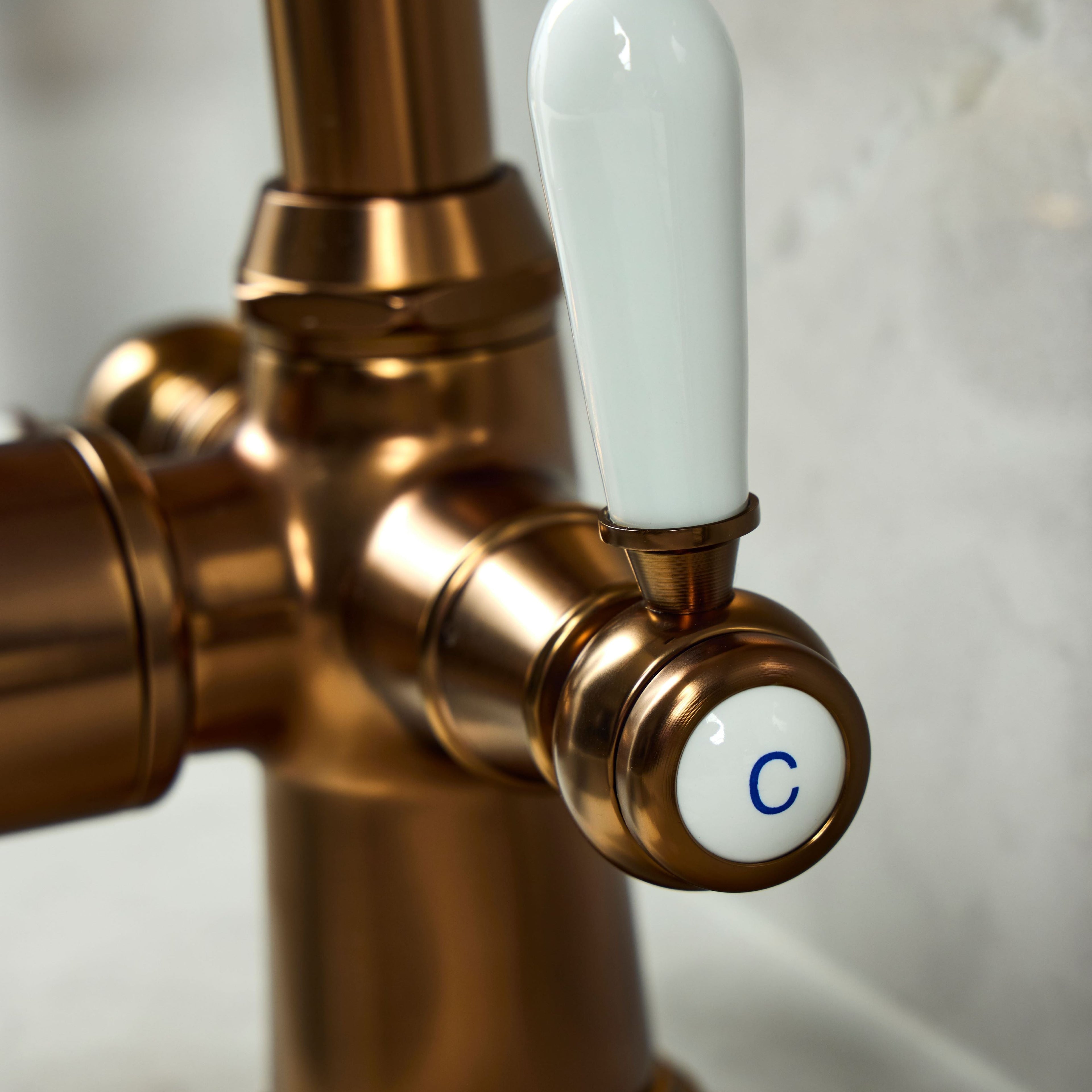 Verossi  | Vandisso | Traditional Cruciform Style 3 in 1 Instant Boiling Tap | White Ceramic Levers | Brushed Copper Finish