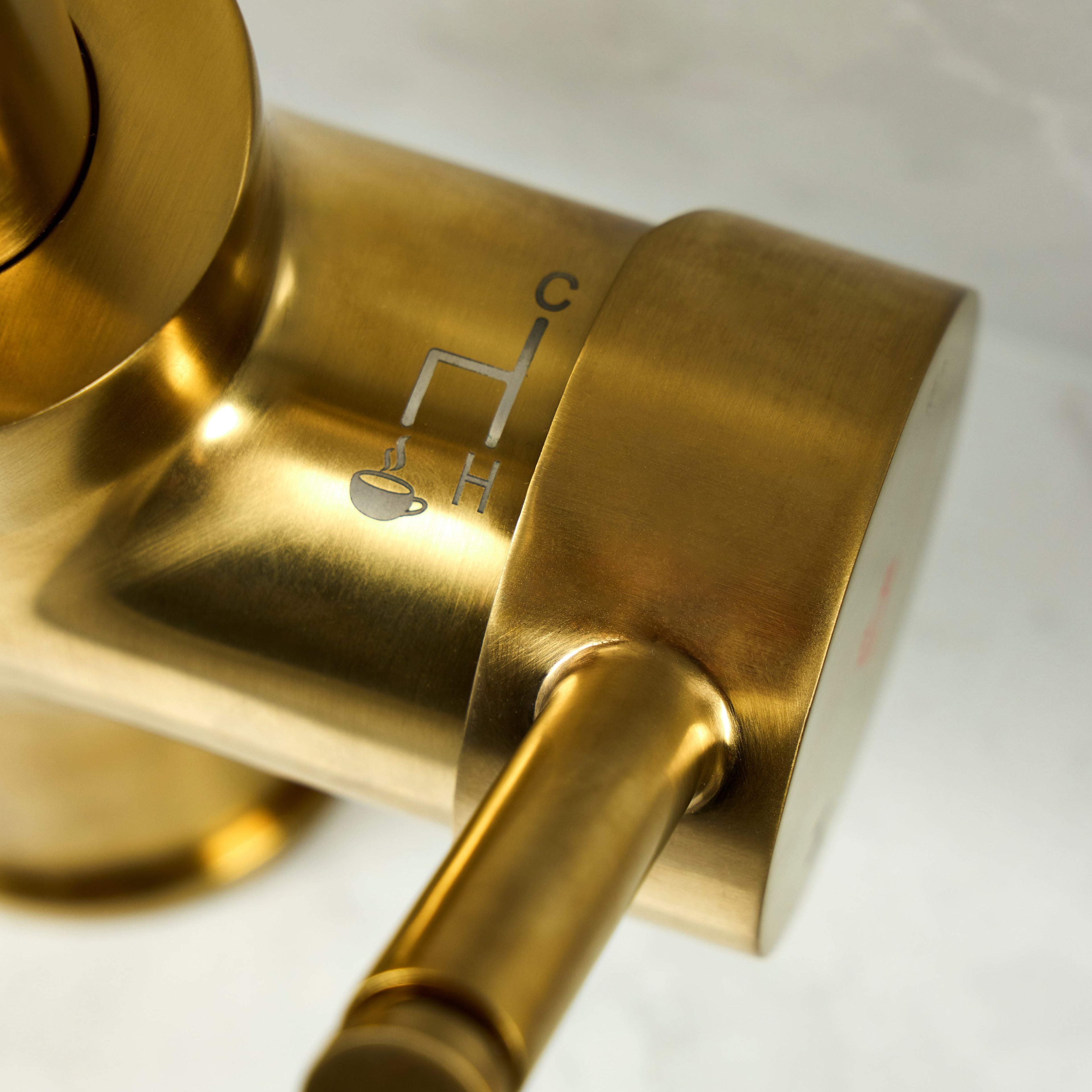 Verossi  | Velante | Single Lever 3 in 1 Instant Boiling Tap | Brushed Gold Finish