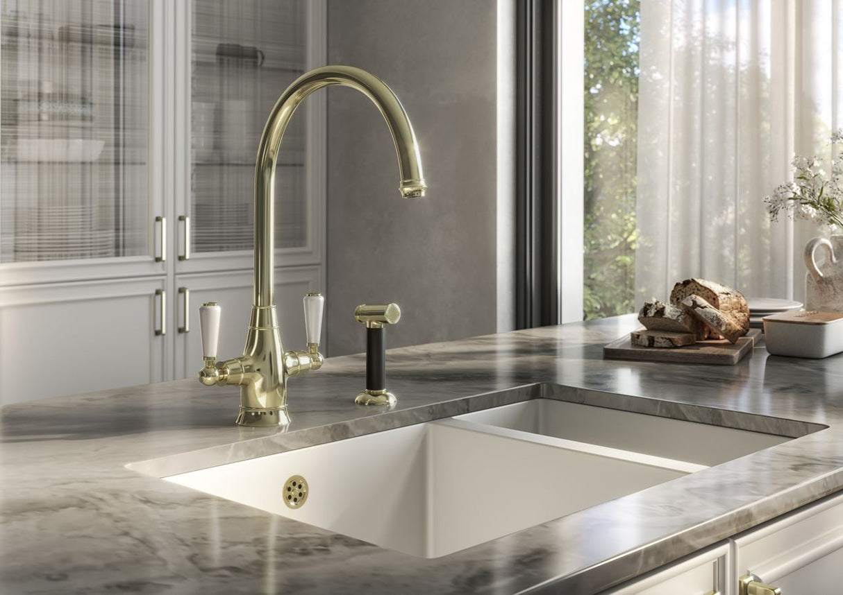 Verossi | Oswald| Traditional Dual Lever Kitchen tap | Polished Brass
