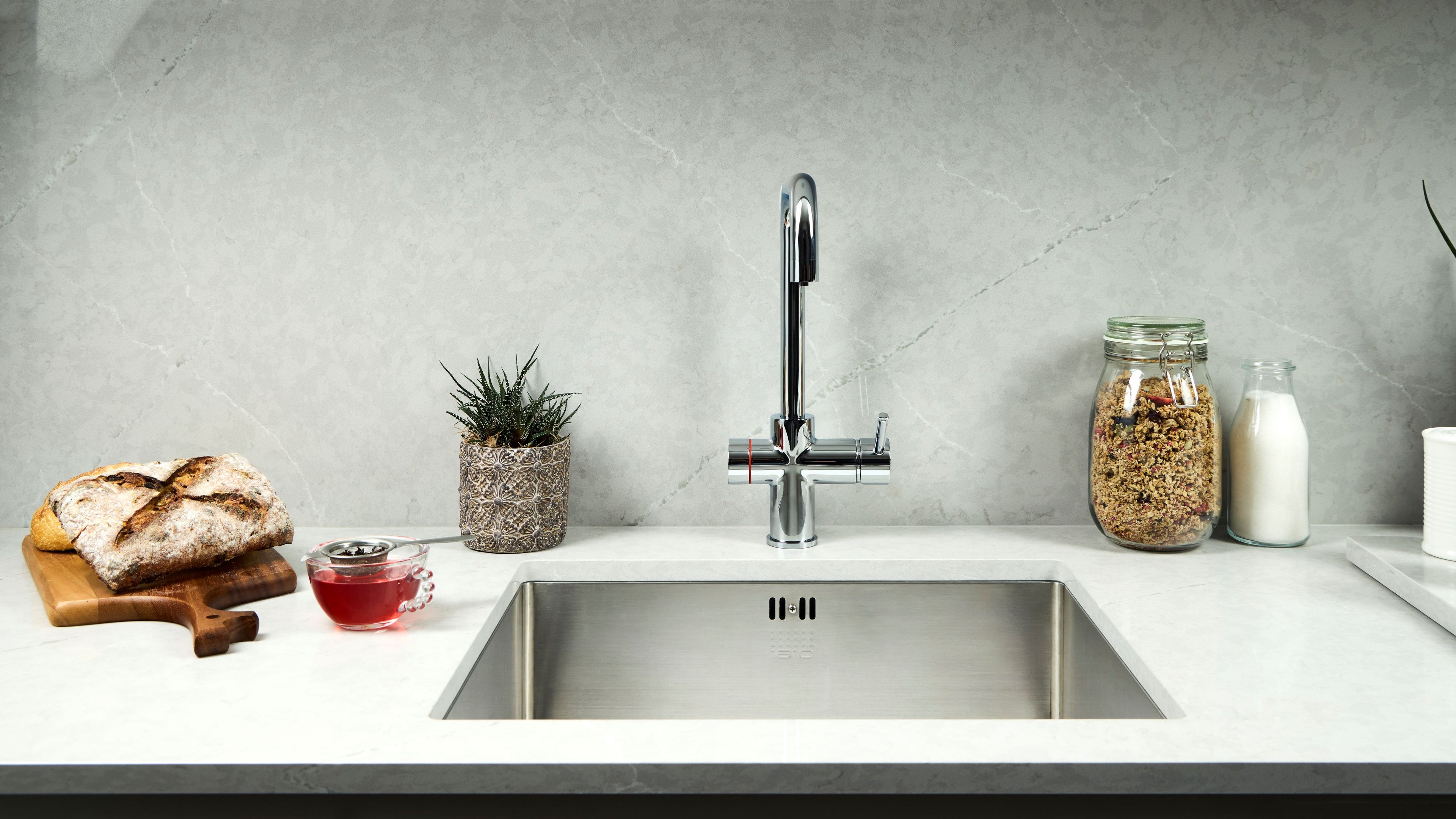 Verossi  | Valeria | Finger Print Control 3 in 1 Instant Boiling Tap | Polished Chrome Finish