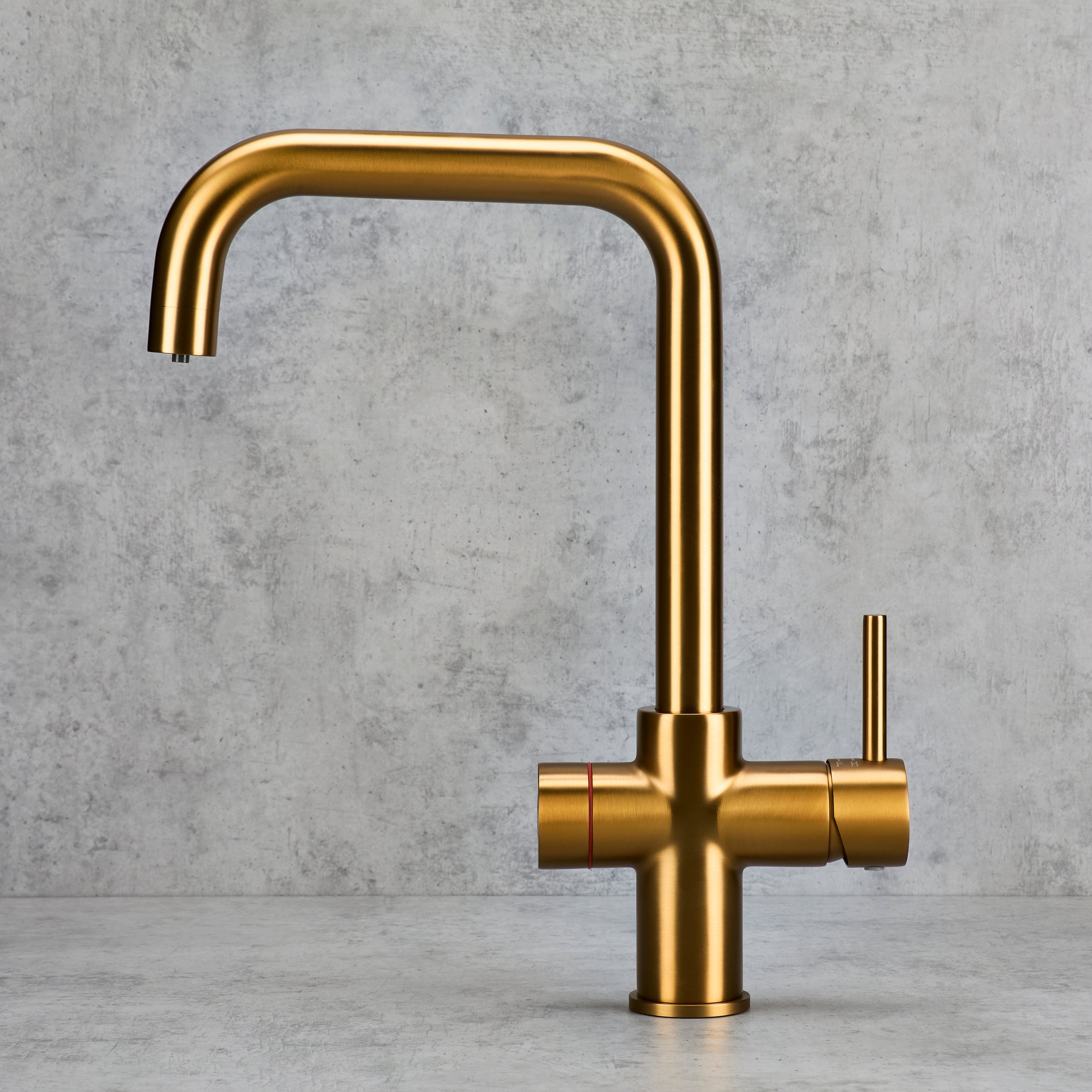 Verossi  | Valyrian | Finger Print Control 4 in 1 Instant Boiling & Filtered Cold Water Tap | Brushed Gold Finish