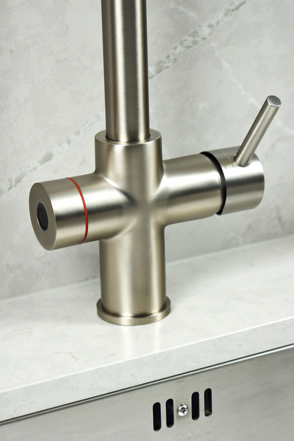 Verossi  | Valyrian | Finger Print Control 4 in 1 Instant Boiling & Filtered Cold Water Tap | Brushed Steel Finish