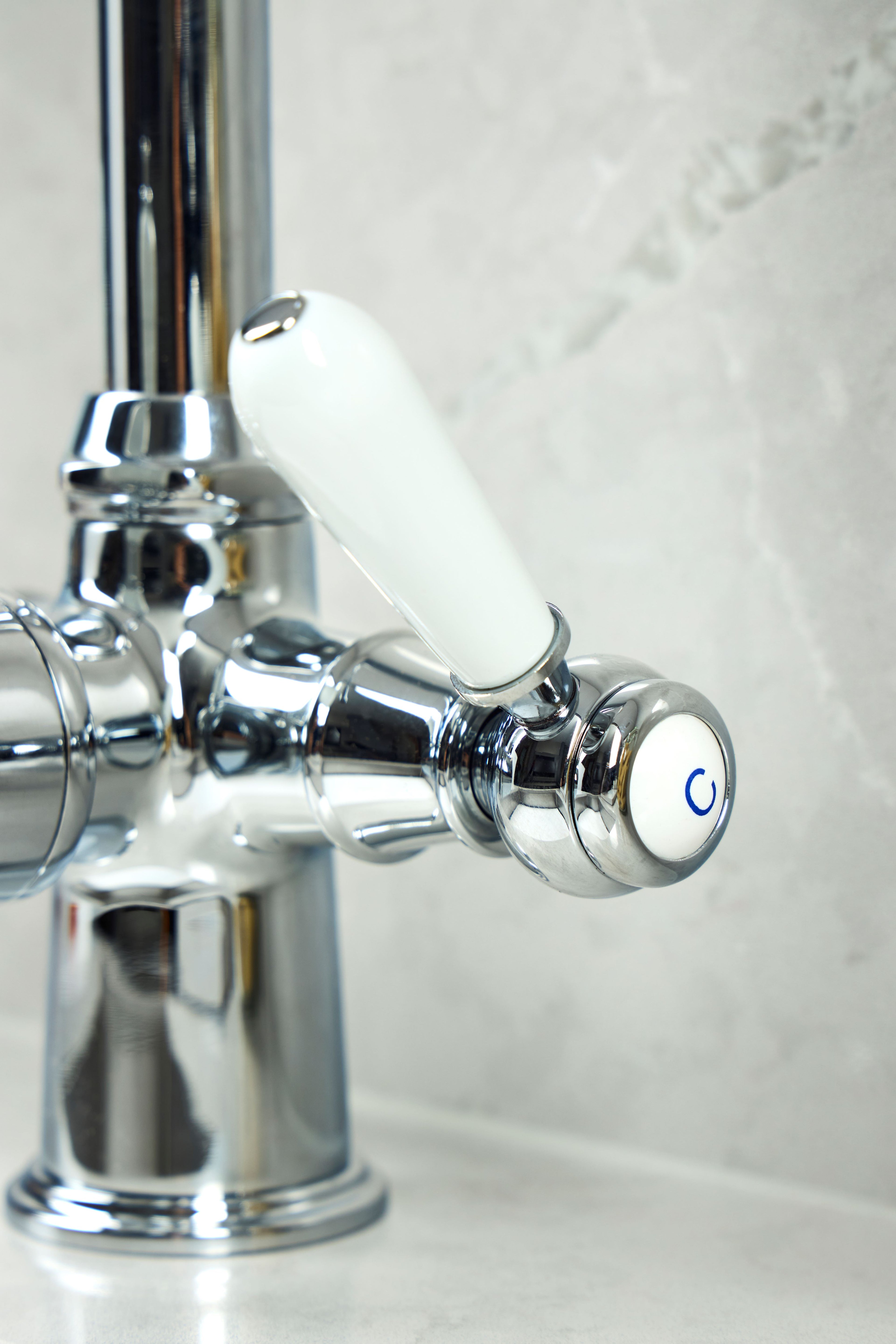 Verossi  | Vandisso | Traditional Cruciform Style 3 in 1 Instant Boiling Tap | White Ceramic Levers | Polished Chrome Finish