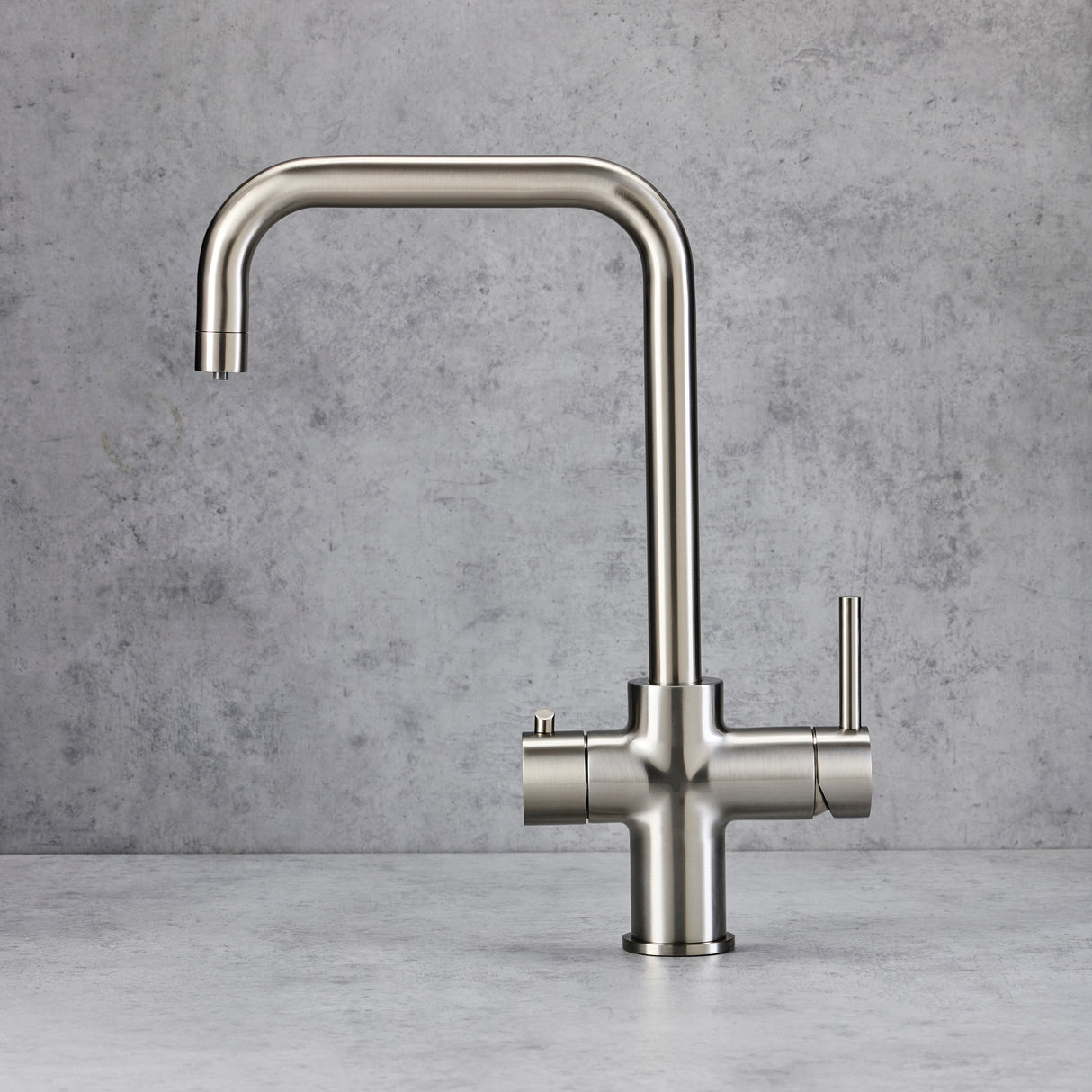 Verossi | Vamore | 3-in-1 Instant Boiling Water Tap System | Brushed Steel