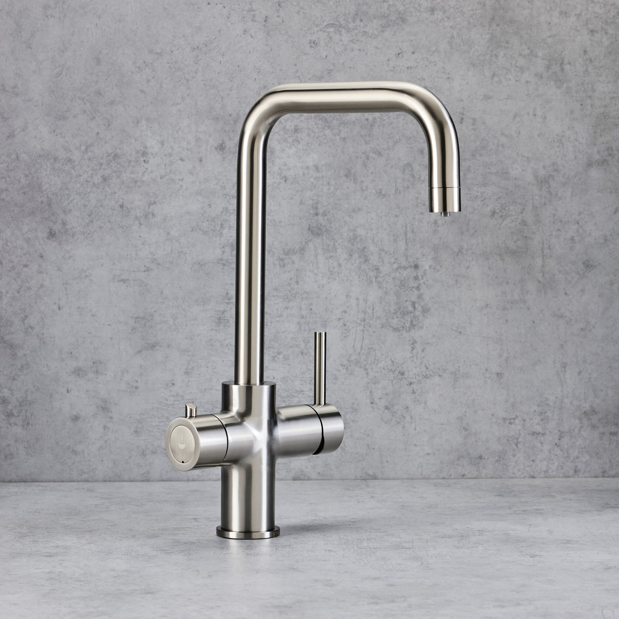 Verossi  | Verani | 4 in 1 Instant Boiling & Filtered Cold Water Tap | Brushed Steel Finish