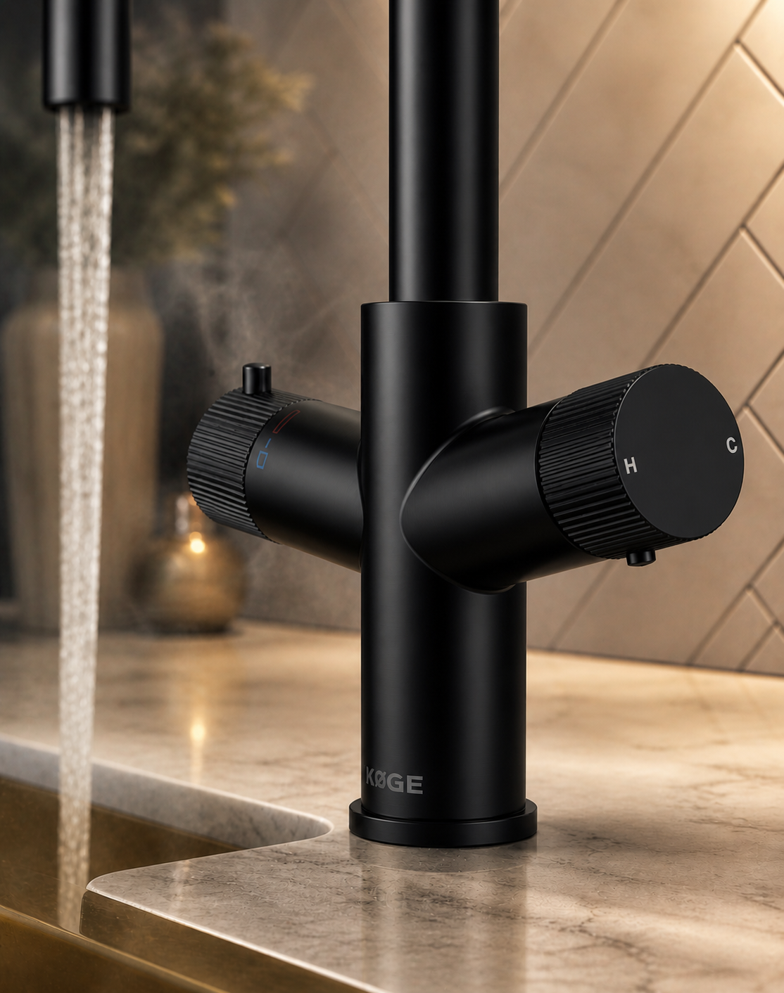 Verossi | Valora | 4 in 1 Instant Boiling & Filtered Cold Water Tap | Swan Spout | Matt Black