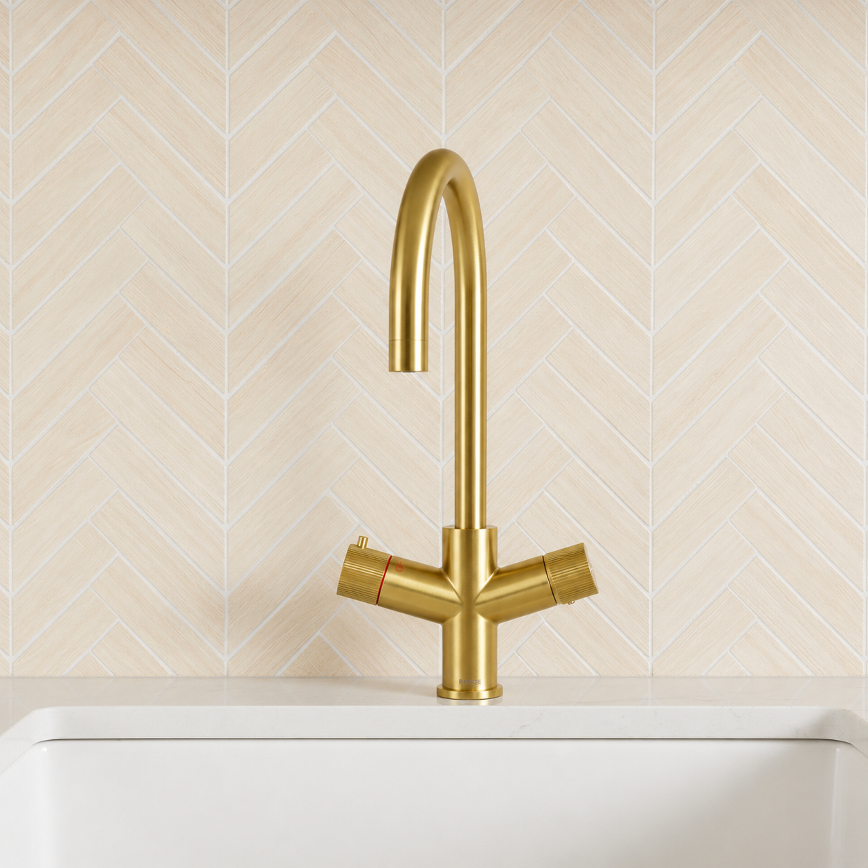 Verossi | Varelle | 3 in 1 Boiling Water Tap | Swan Spout | Brass