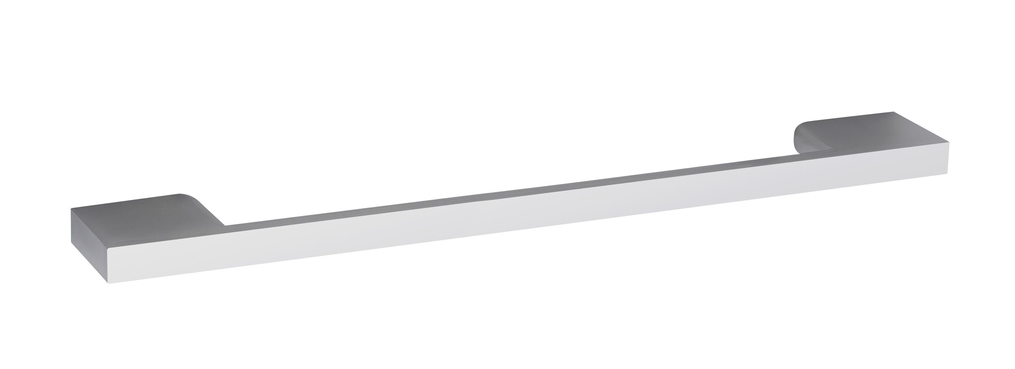 Nuie Lux Chrome D Handle